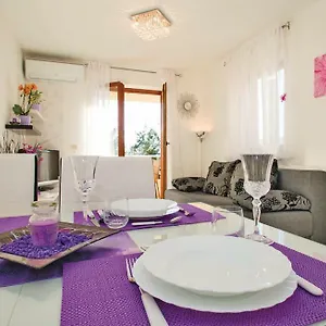apartment-rosana.in-istria.net/